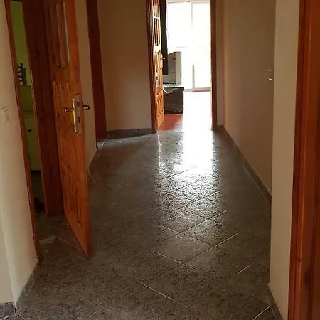 Villa Lovely In *